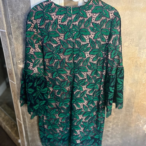 Women’s Shift Dress - Picture 5 of 5